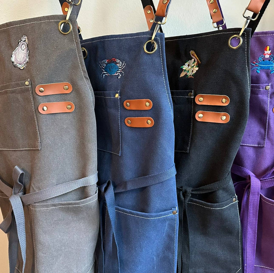 Canvas Apron with Embroidered Designs: Blue Crab